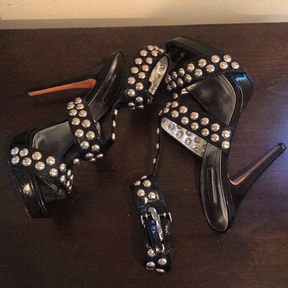 Report Signature Masonic Blk Patent Leather Heels